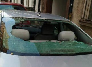 У Гданську закидали камінням авто російських туристок