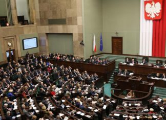 Польський Сейм проголосував за закон про заборону «бандеризму»