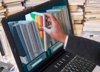 Запустили цифрову бібліотеку, де можна скачати книги про Варшаву