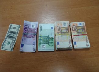 Українець намагався непомітно провезти через кордон 20 000 євро