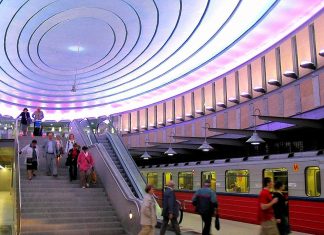 У Варшаві з’являться ще дві станції другої лінії метро